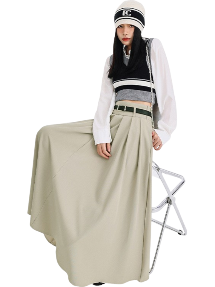 Mira Pleated Split Maxi Skirt