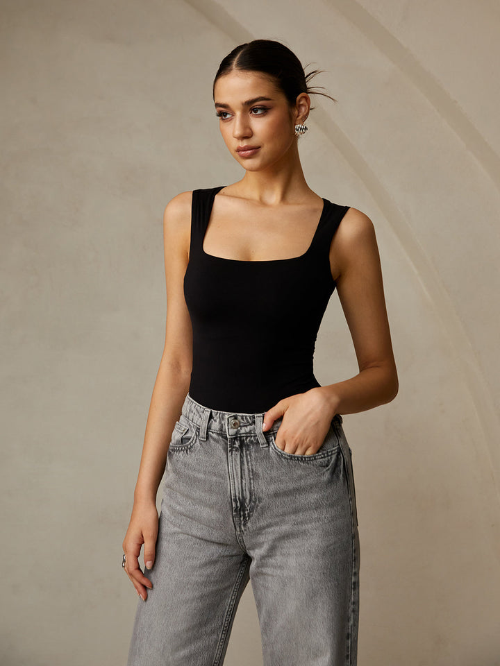 Luna Essential Sleeveless Tank Top